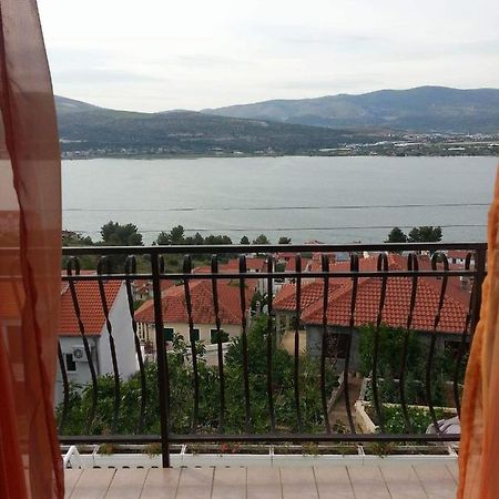 Apartment Zivkovic Trogir Exterior photo